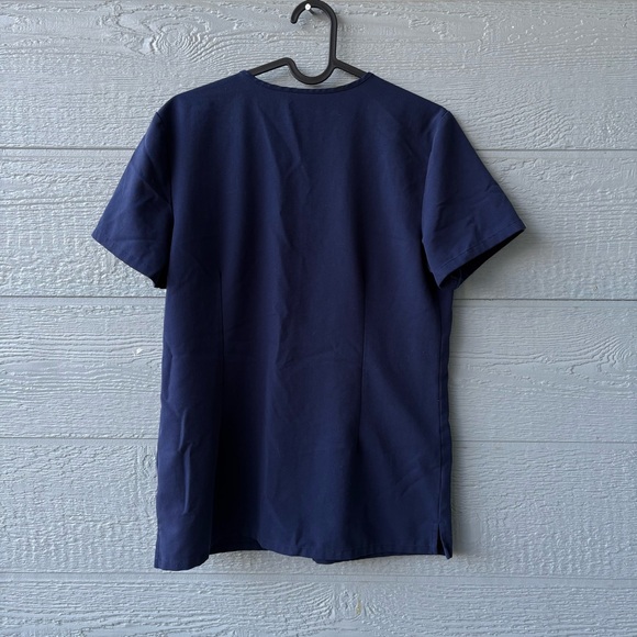 Figs Scrub Top - Picture 3 of 3